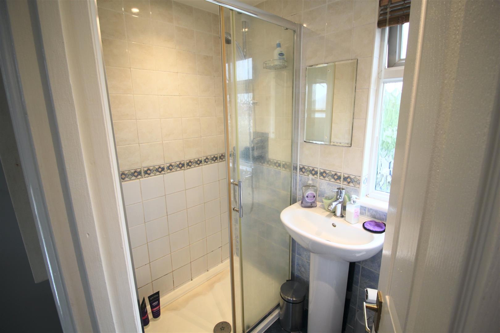 Avon Road, Greenford Evans & Company